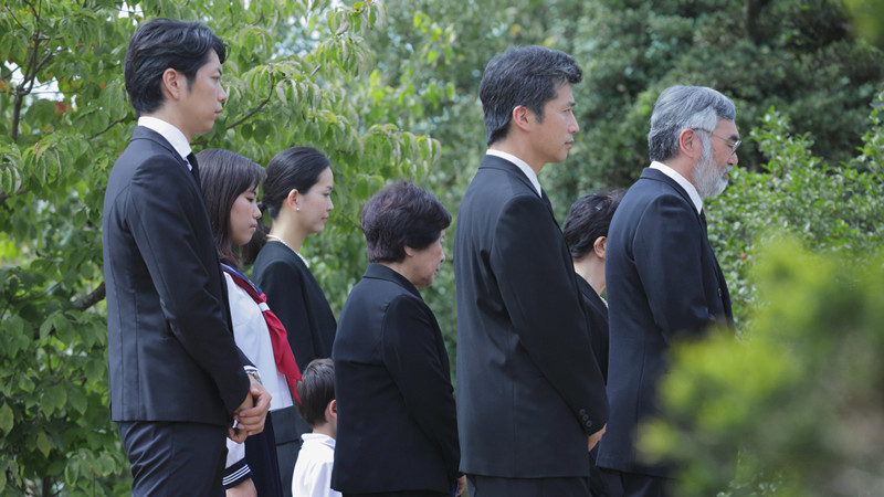 梦见血淋淋的死人场面_梦见诡异场面和死人_梦见死人的场面