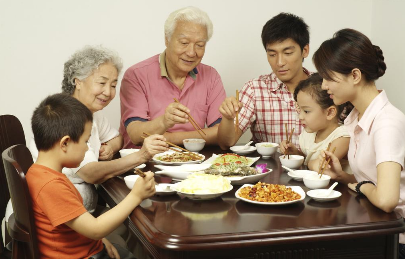 梦见和死人说话吃饭_梦见死人在吃饭_梦见和死人吃饭还握手