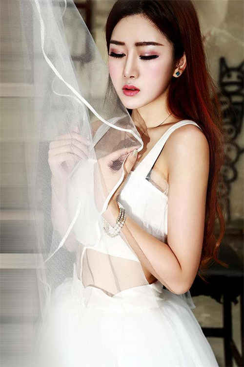 梦见衣服意味着什么是什么意思